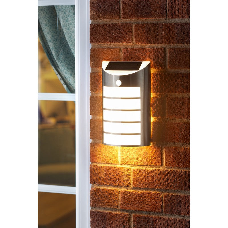 Solar Garden Security Wall Light 5 White LED - 26.5cm by Smart Solar