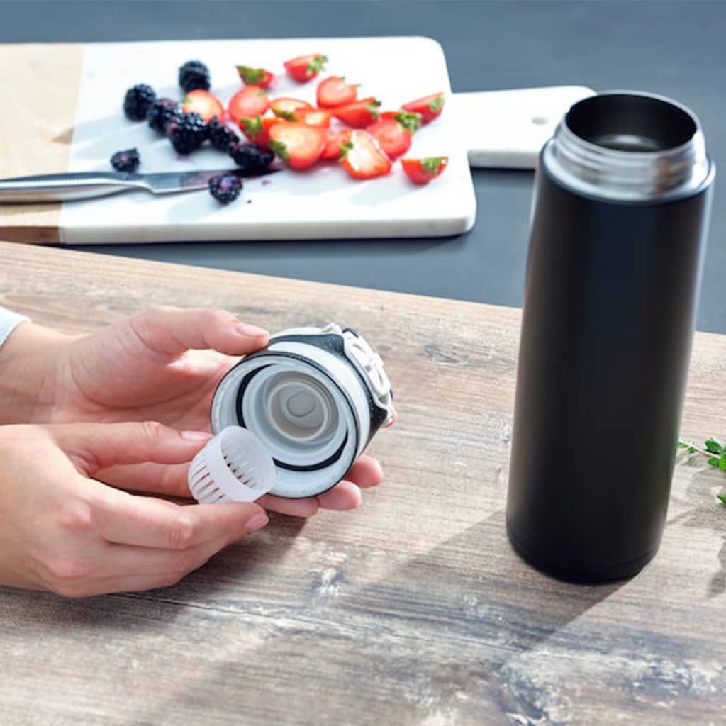 Leifheit Thermos Bottle Flip 600 ml Black