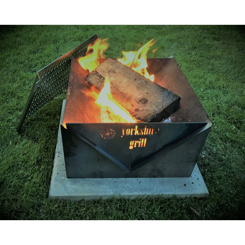 Yorkshire Grill Garden Firepit BBQ & Log Carrying Sling