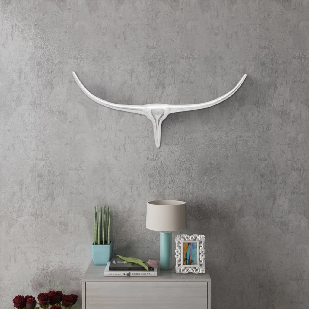 Wall Mounted Aluminium Bull’s Head Decoration Silver 72 cm