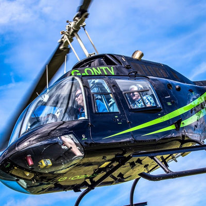 Blue Skies Helicopter Flight with Bubbly - Gift Experience for Two