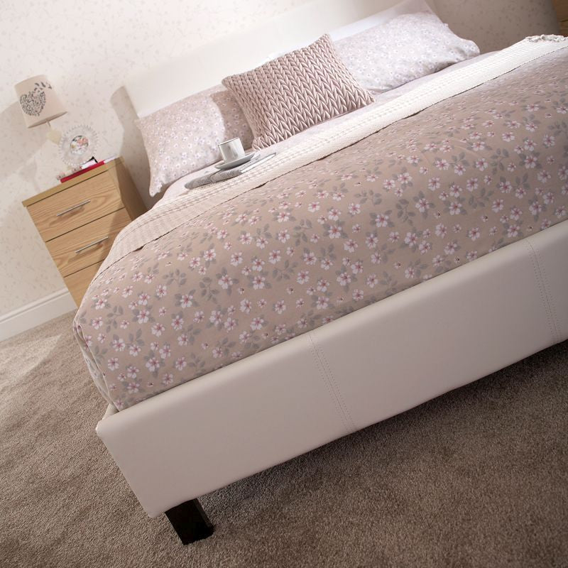 Bugi Double Bed Faux Leather White 5 x 7ft