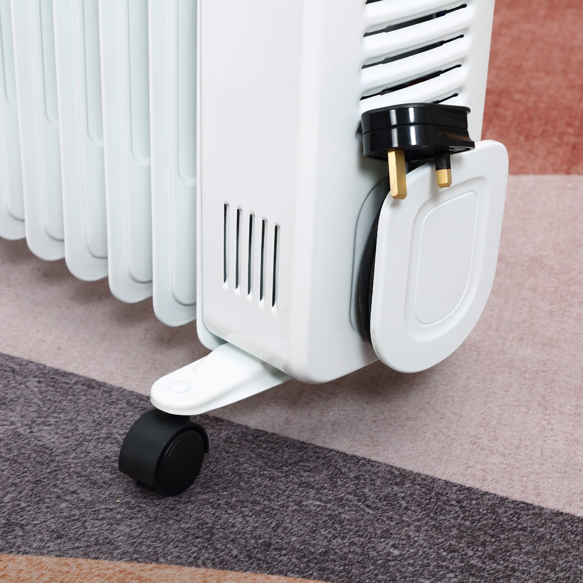 Homcom 2720W Oil Filled Radiator 11 Fin Portable Heater With Timer Remote Control White