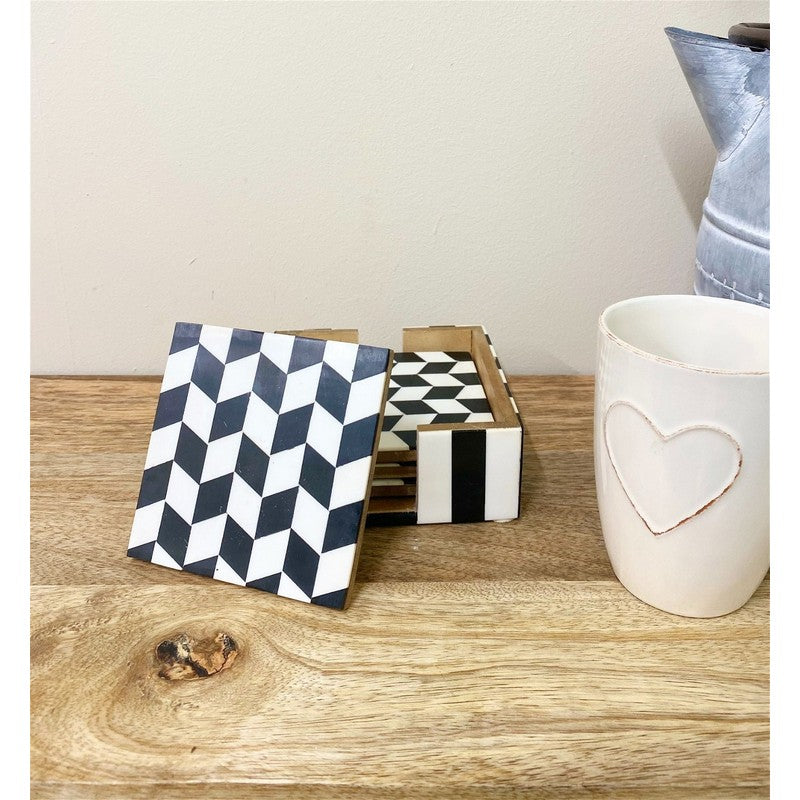 4x Coaster Wood Black & White with Herringbone Pattern - 10cm