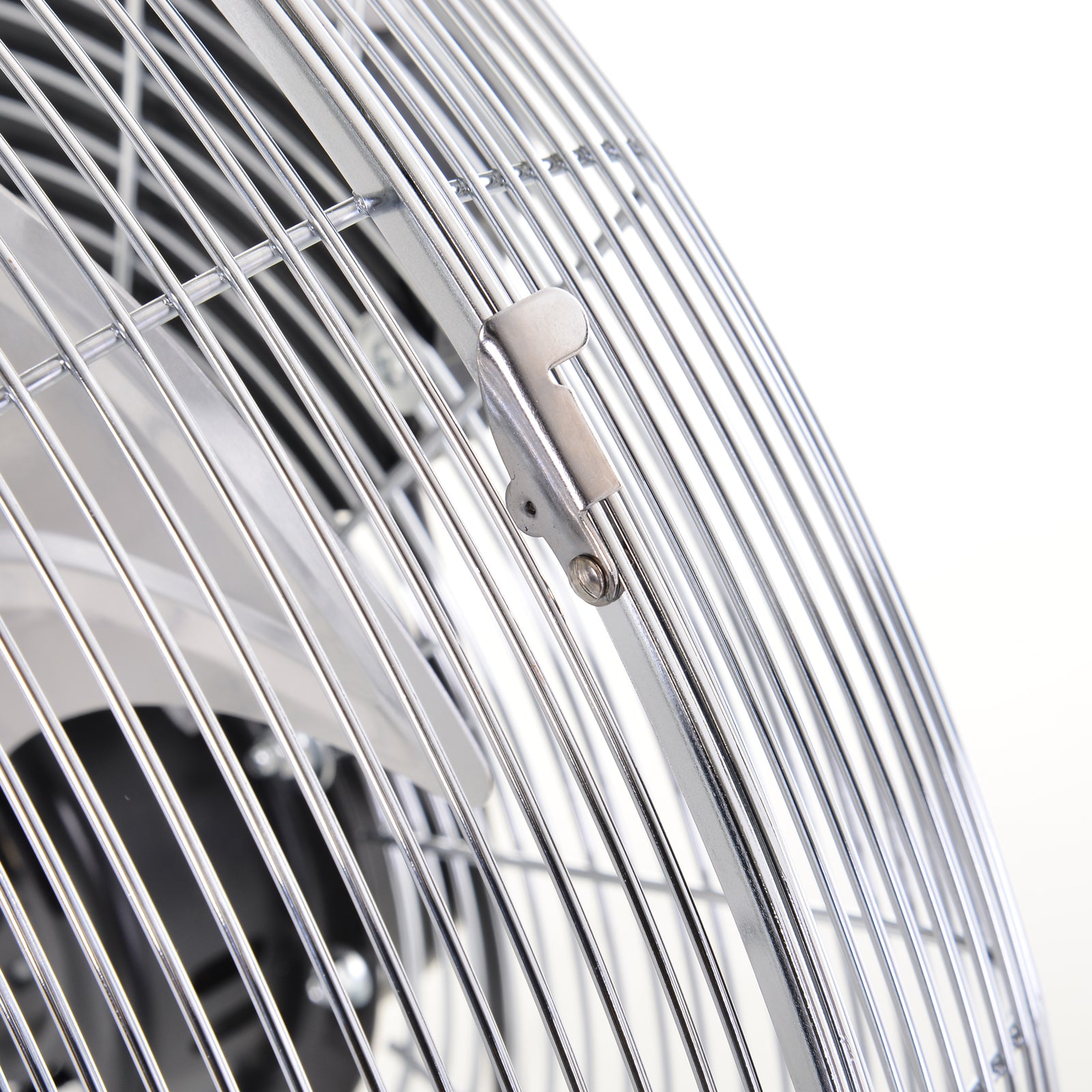 Homcom 20" Chrome Metal Floor Fan with Tilting