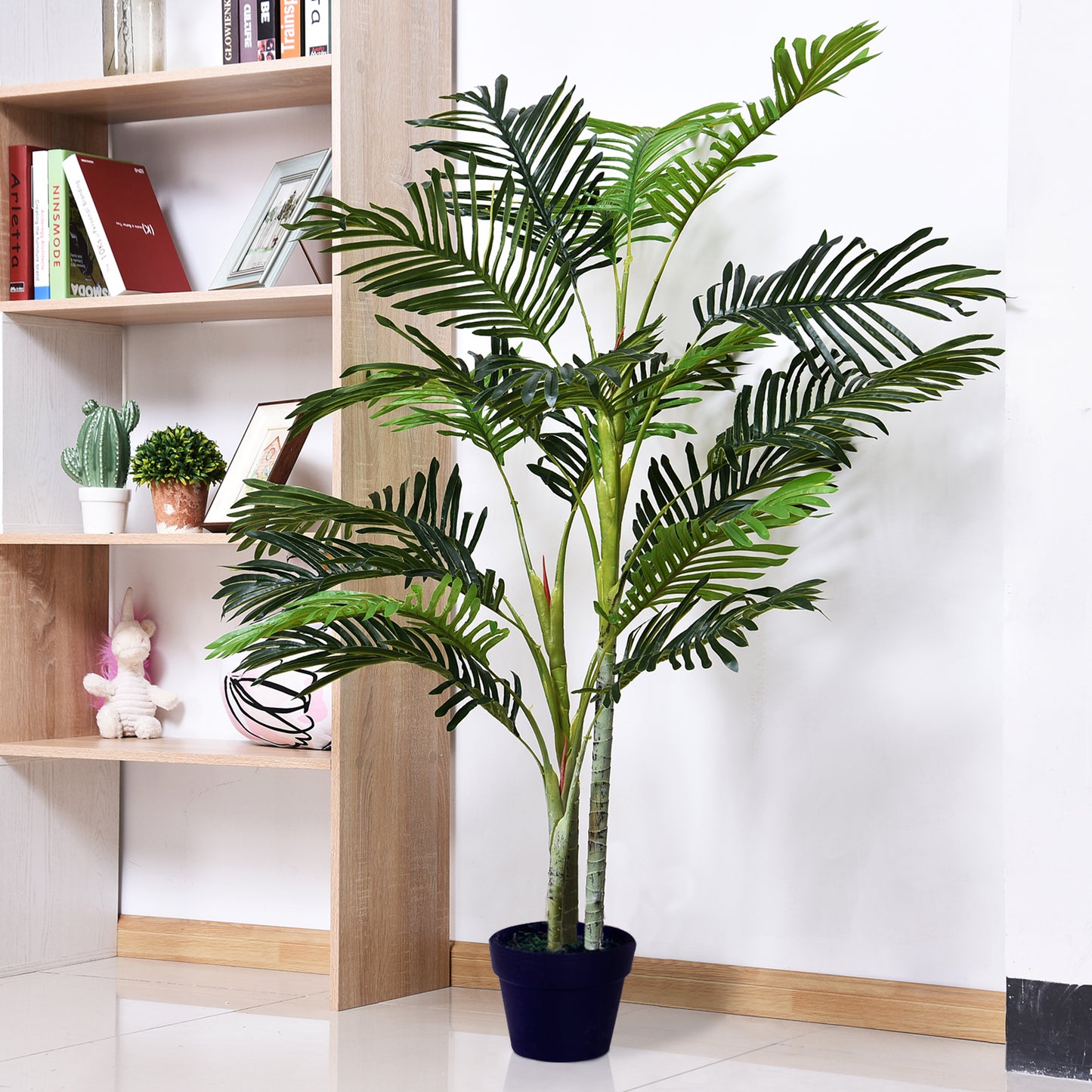 Outsunny 150cm(5ft) Artificial Palm Tree Decorative Indoor Faux Green Plant w/Leaves Home Décor Tropical Potted Home Office