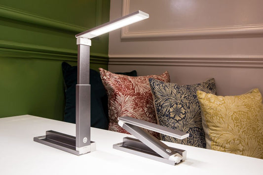 A rechargeable ZigZag Lamp