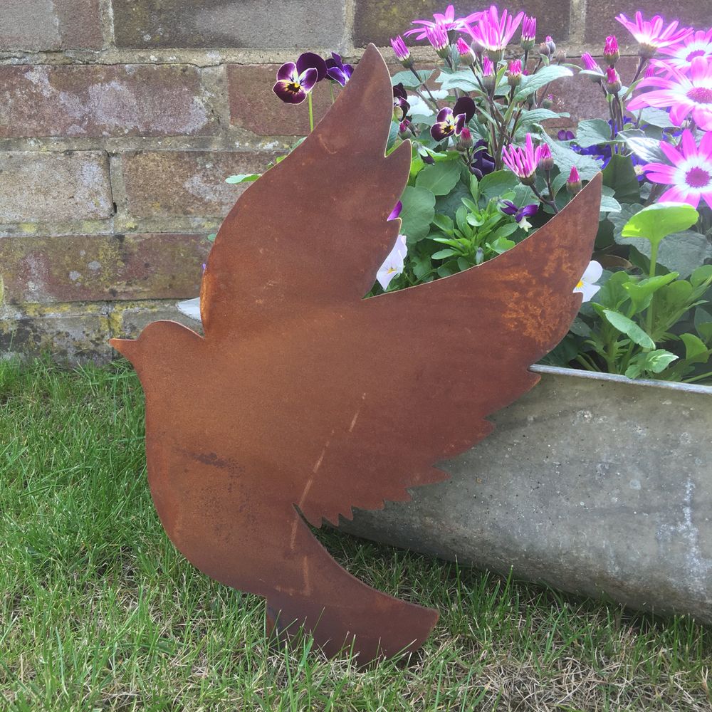 Rusted DOVE Sign Metal Home Garden Ornament Sign Bird Animal Feature wall fence